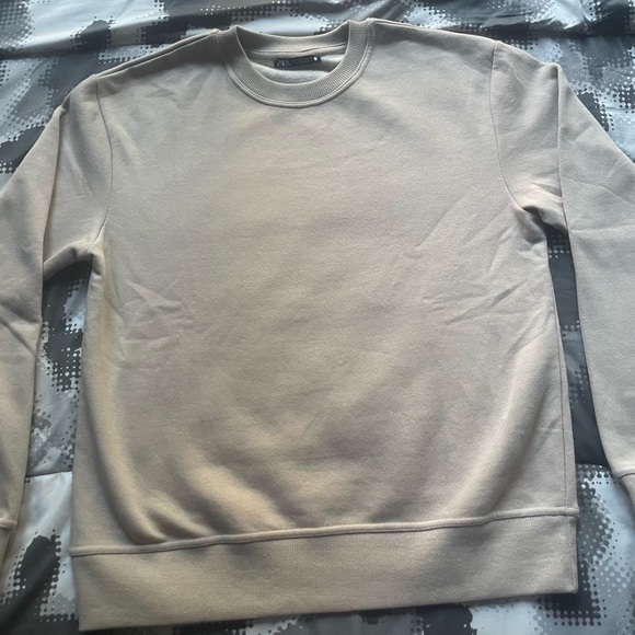 Beige Zara Sweater SIZE SMALL - Picture 1 of 4